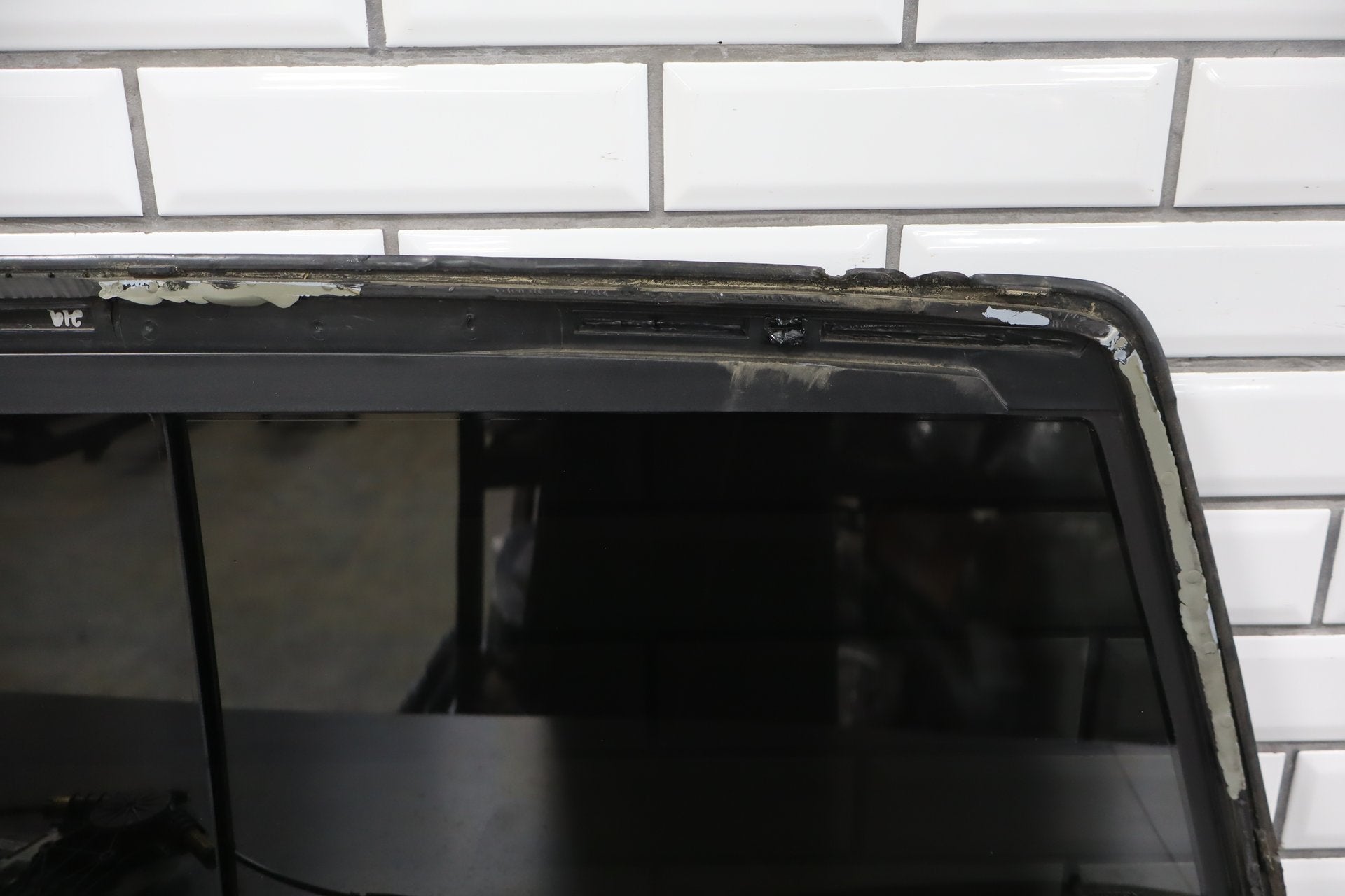 2009-2023 Ram 1500/2500/3500 Power Sliding Back Glass/Window OEM