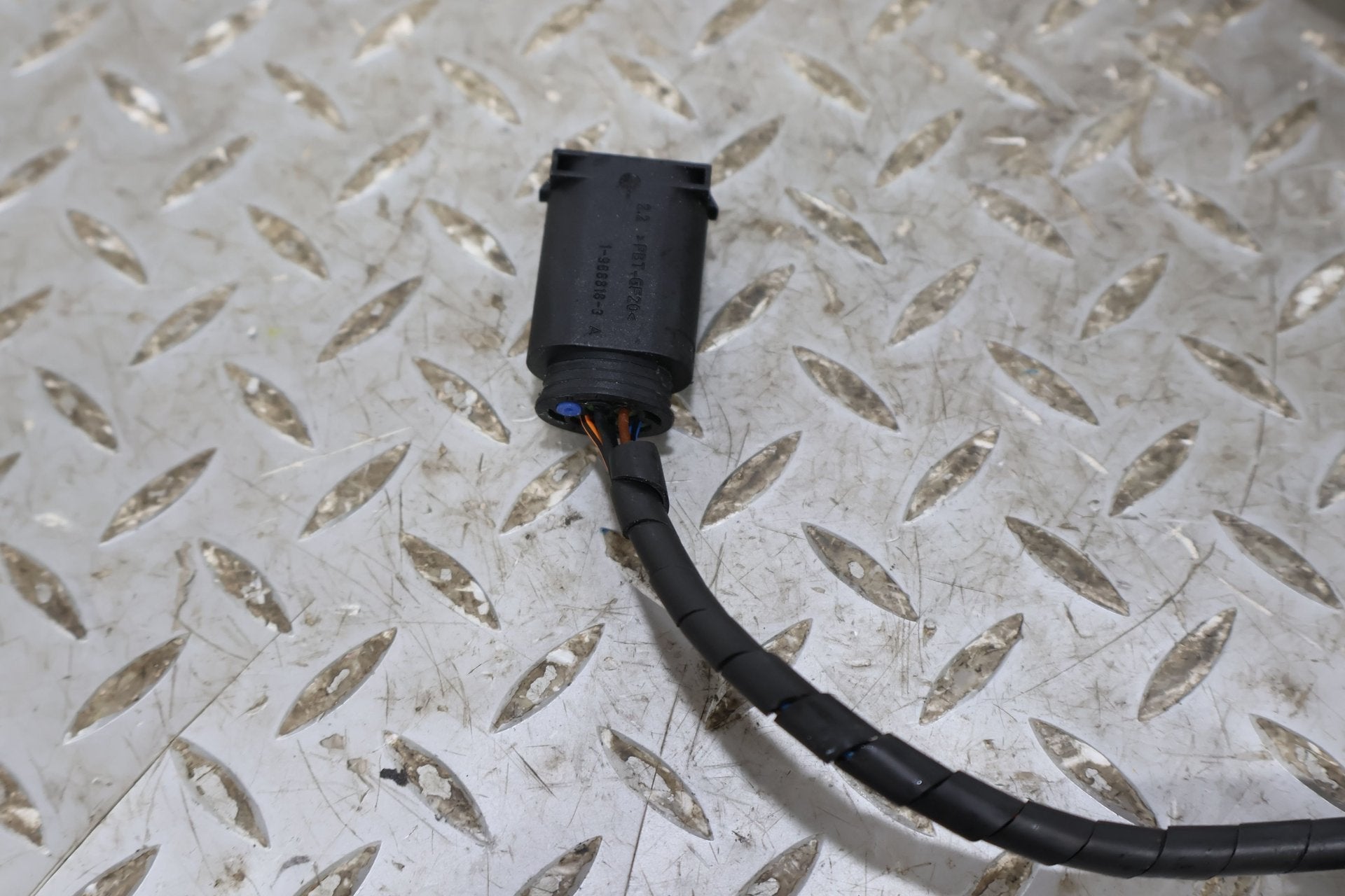2009 ASTON- Right Front Door Handle