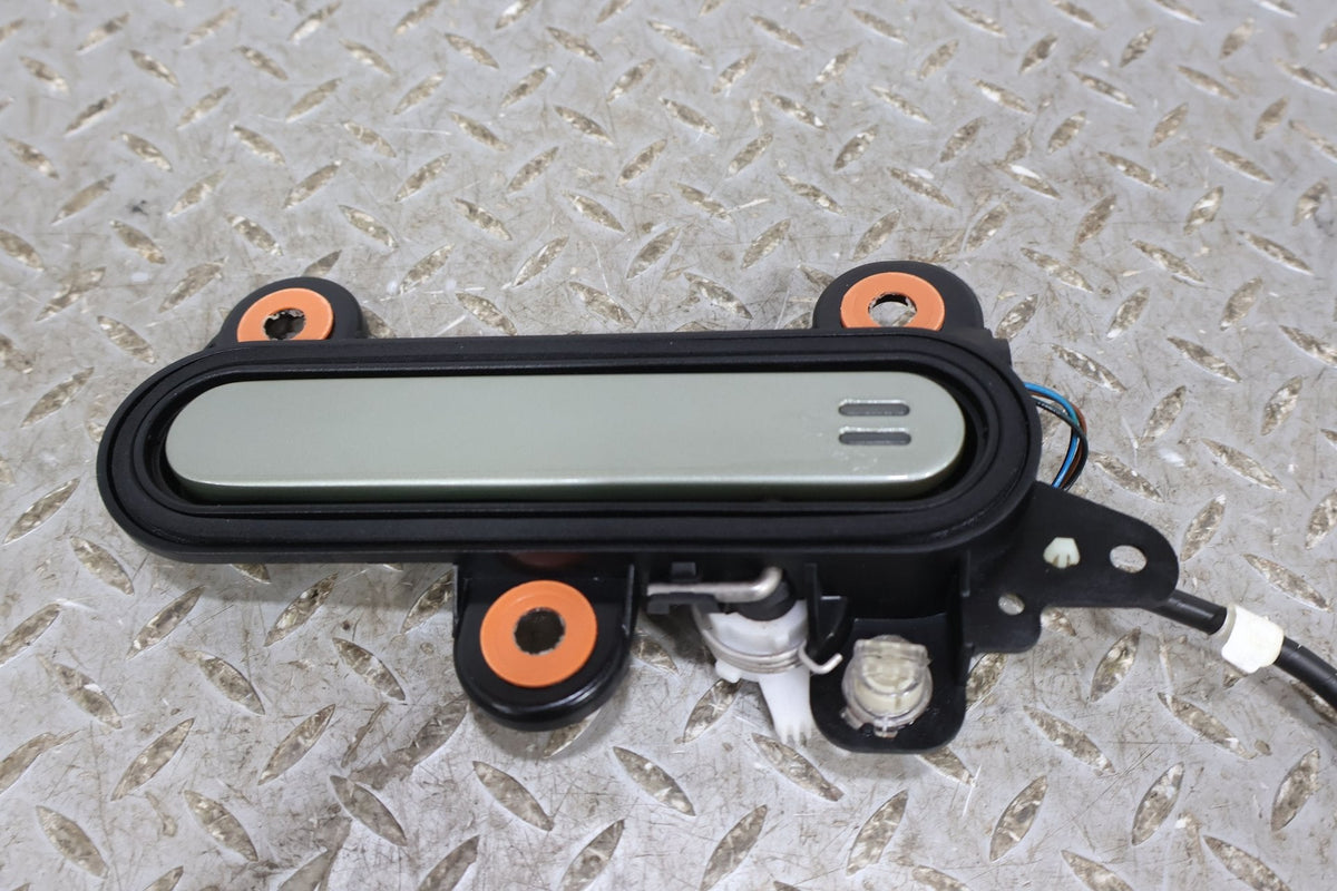 2009 ASTON- Right Front Door Handle