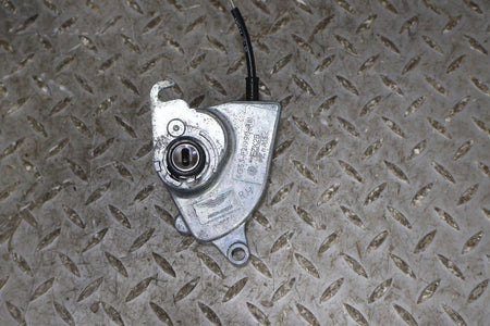 2009 ASTON- Right Front Door Latch