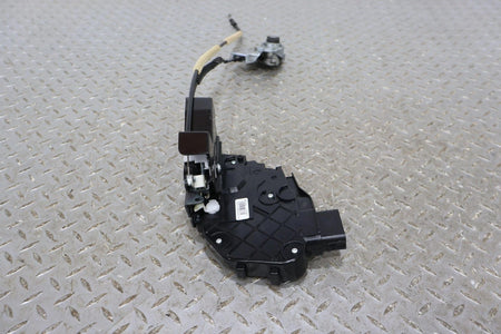 2009 ASTON- Right Front Door Latch