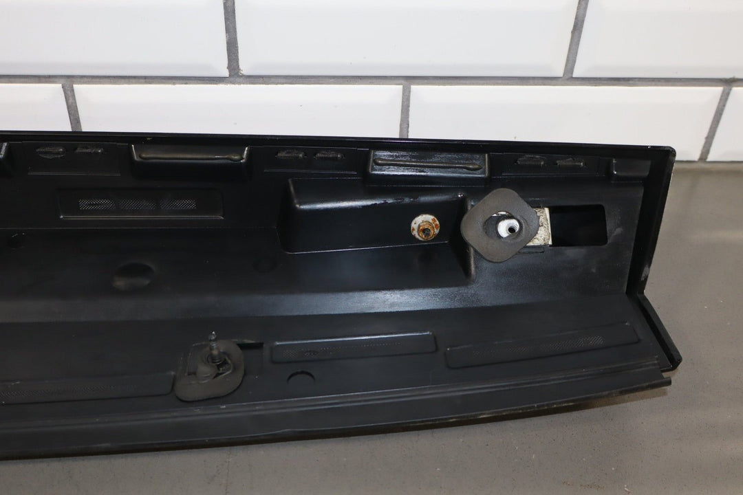 2009 Cadillac Escalade ESV 3rd Brake Light with Black Spoiler OEM