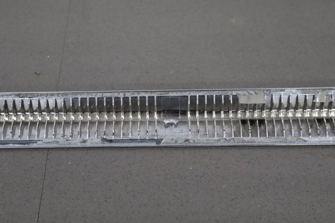2009 Cadillac Escalade ESV Left Front Door Molding Chrome