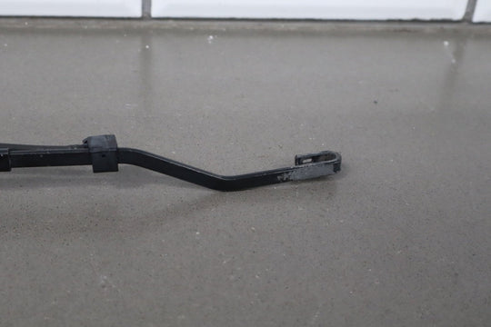 2009 Cadillac Escalade ESV Wiper Arm Pair