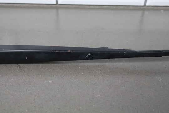 2009 Cadillac Escalade ESV Wiper Arm Pair