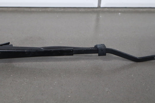 2009 Cadillac Escalade ESV Wiper Arm Pair