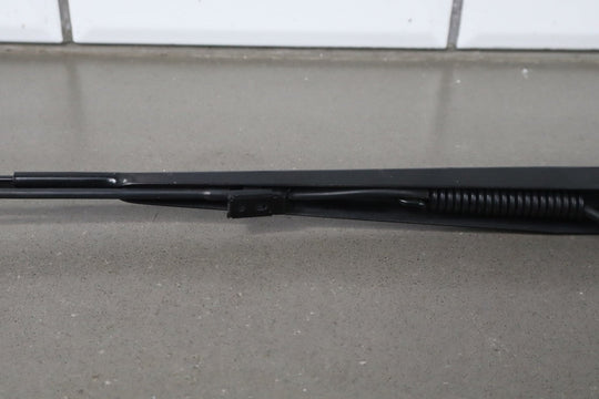 2009 Cadillac Escalade ESV Wiper Arm Pair