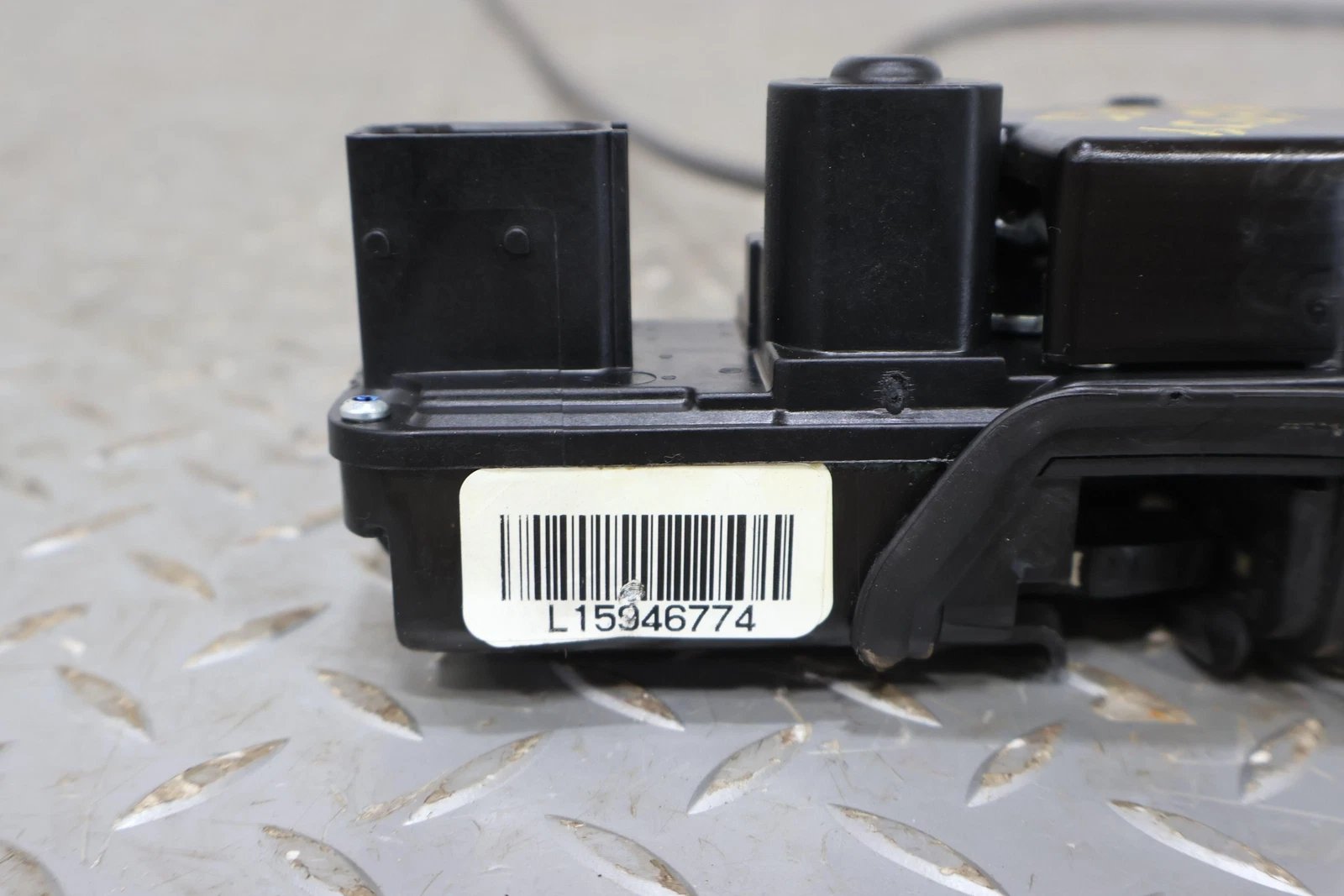 2009 Chevrolet Corvette- Left Front Door Latch