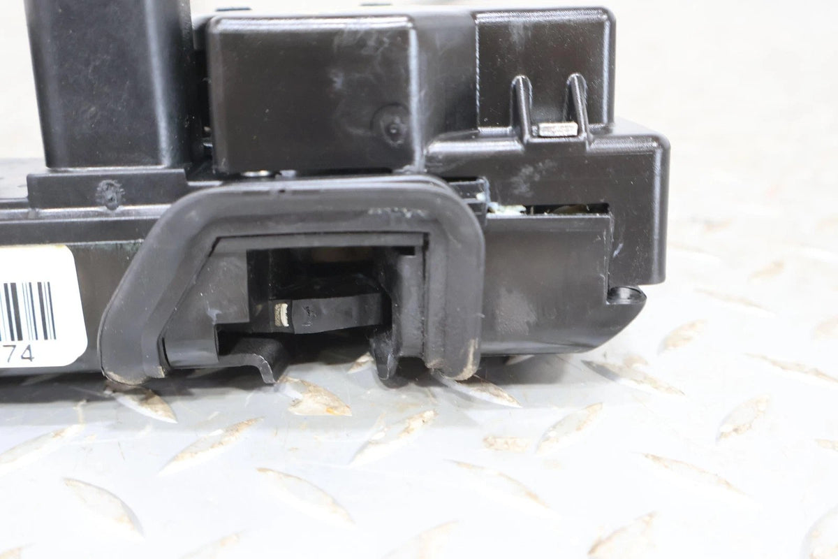 2009 Chevrolet Corvette- Left Front Door Latch