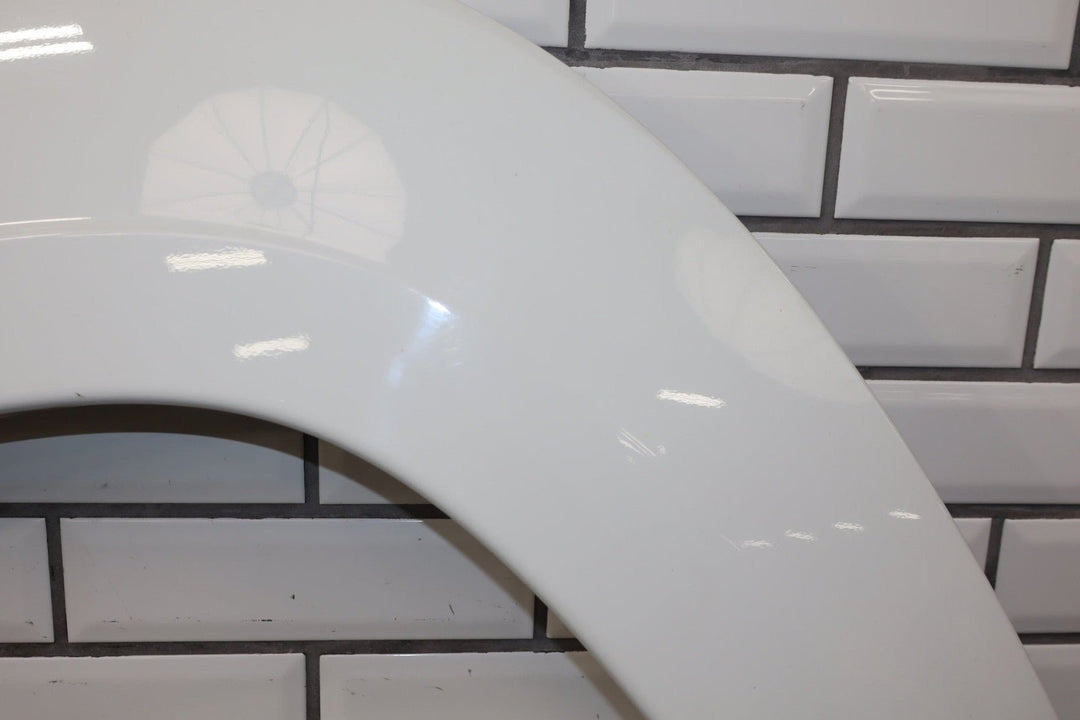 2009 Chevrolet Suburban 1500 Z71 Right Rear Wheel Arch Moulding Summit White 50u