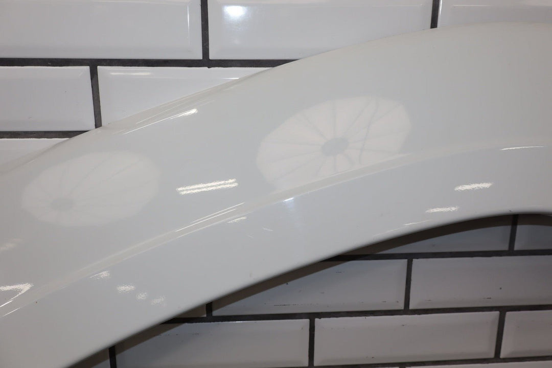 2009 Chevrolet Suburban 1500 Z71 Right Rear Wheel Arch Moulding Summit White 50u