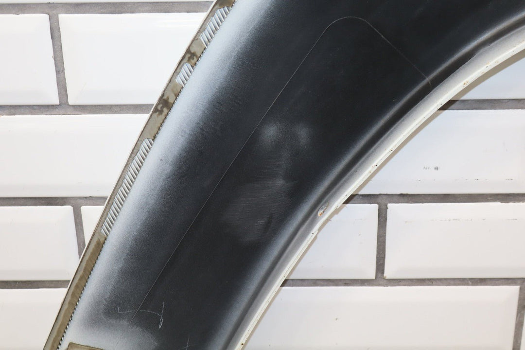 2009 Chevrolet Suburban 1500 Z71 Right Rear Wheel Arch Moulding Summit White 50u