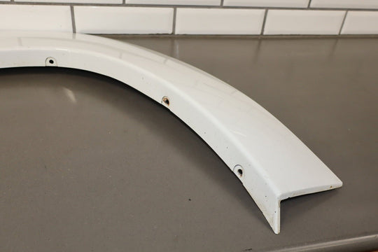 2009 Chevrolet Suburban 1500 Z71 Right Rear Wheel Arch Moulding Summit White 50u