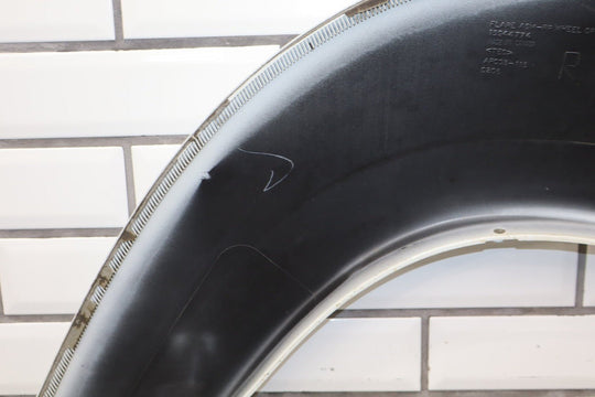2009 Chevrolet Suburban 1500 Z71 Right Rear Wheel Arch Moulding Summit White 50u