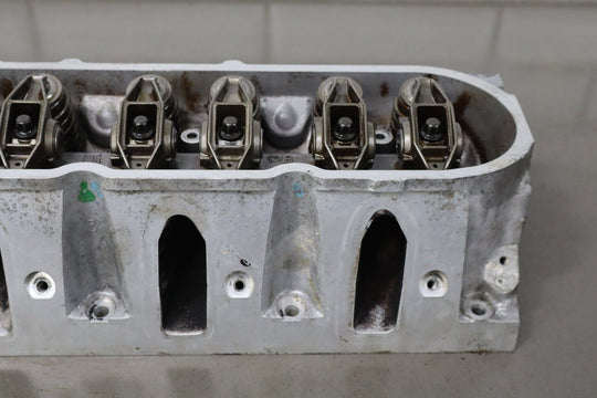 2009 Chevrolet Tahoe Cylinder Heads Pair LFA 6