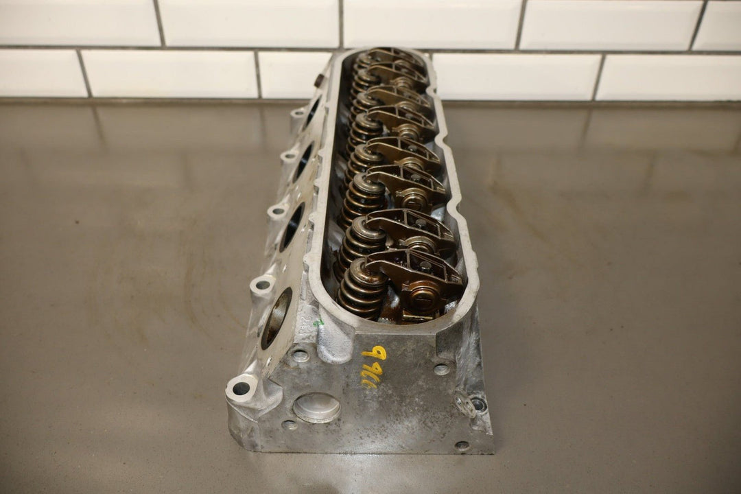 2009 Chevrolet Tahoe Cylinder Heads Pair LFA 6