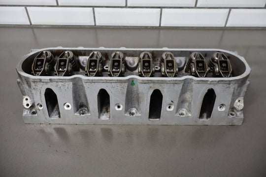 2009 Chevrolet Tahoe Cylinder Heads Pair LFA 6