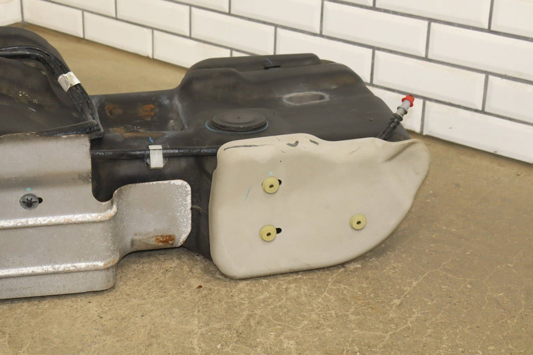 2009 Chevrolet Tahoe Hybrid Fuel Tank with Pump OEM