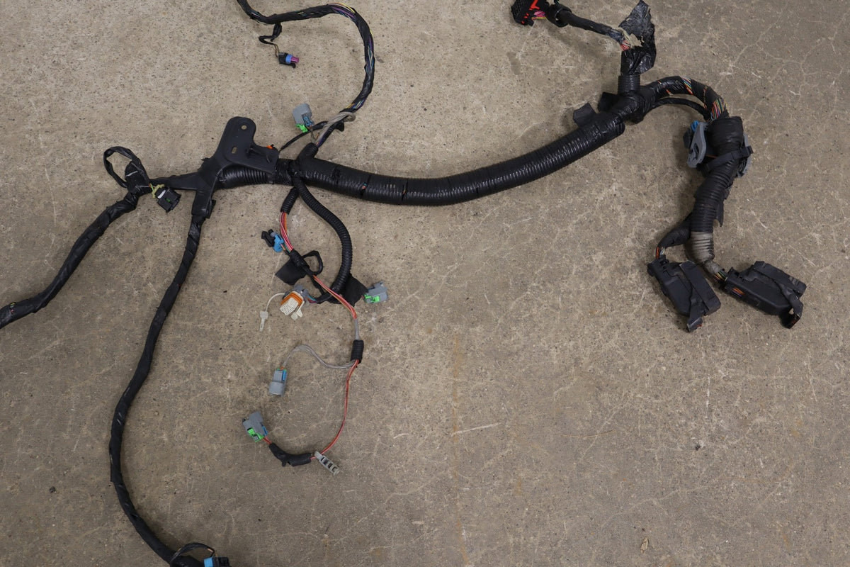 2009 GMC Yukon Denali 6.2 Engine Wiring Harness OEM