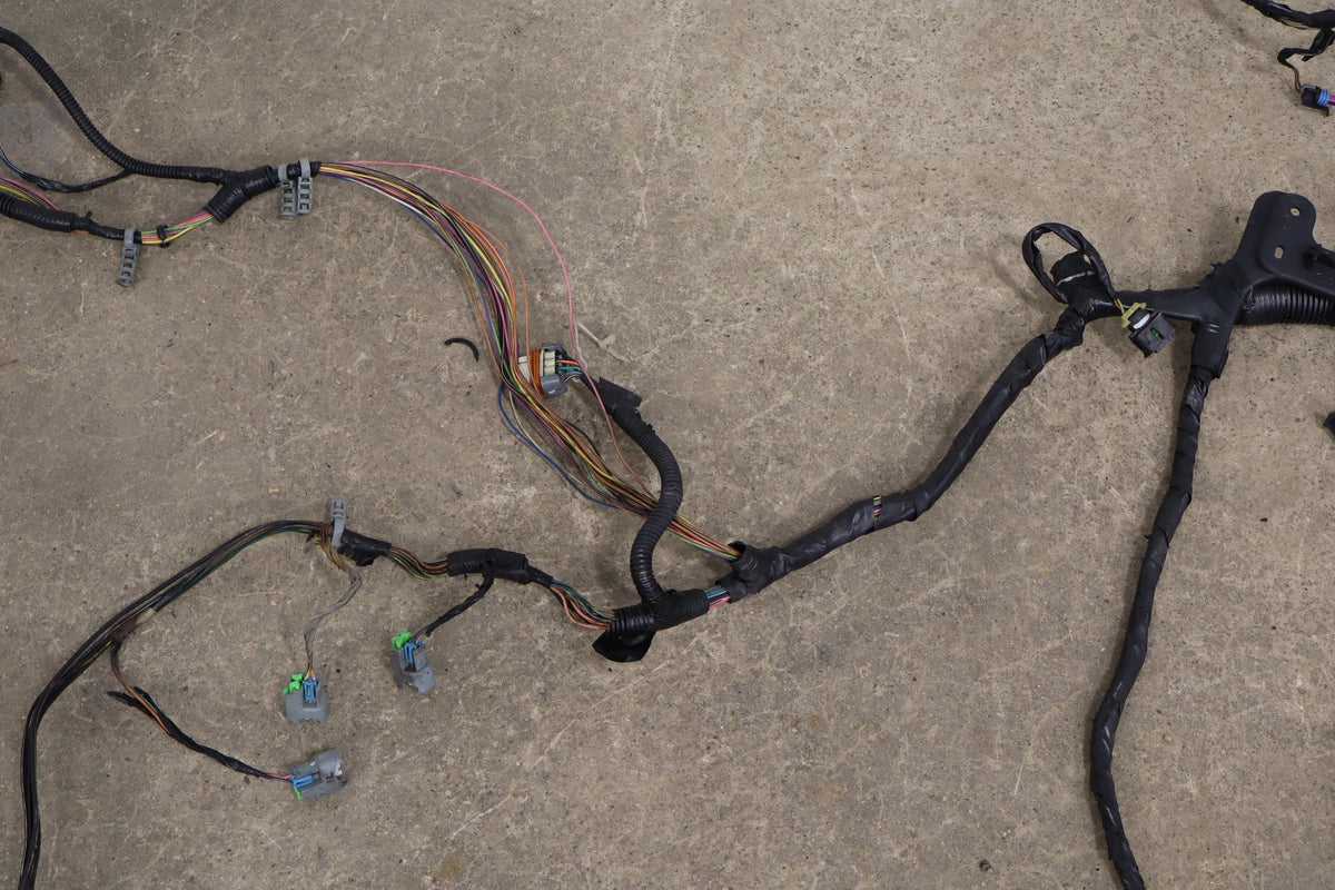 2009 GMC Yukon Denali 6.2 Engine Wiring Harness OEM