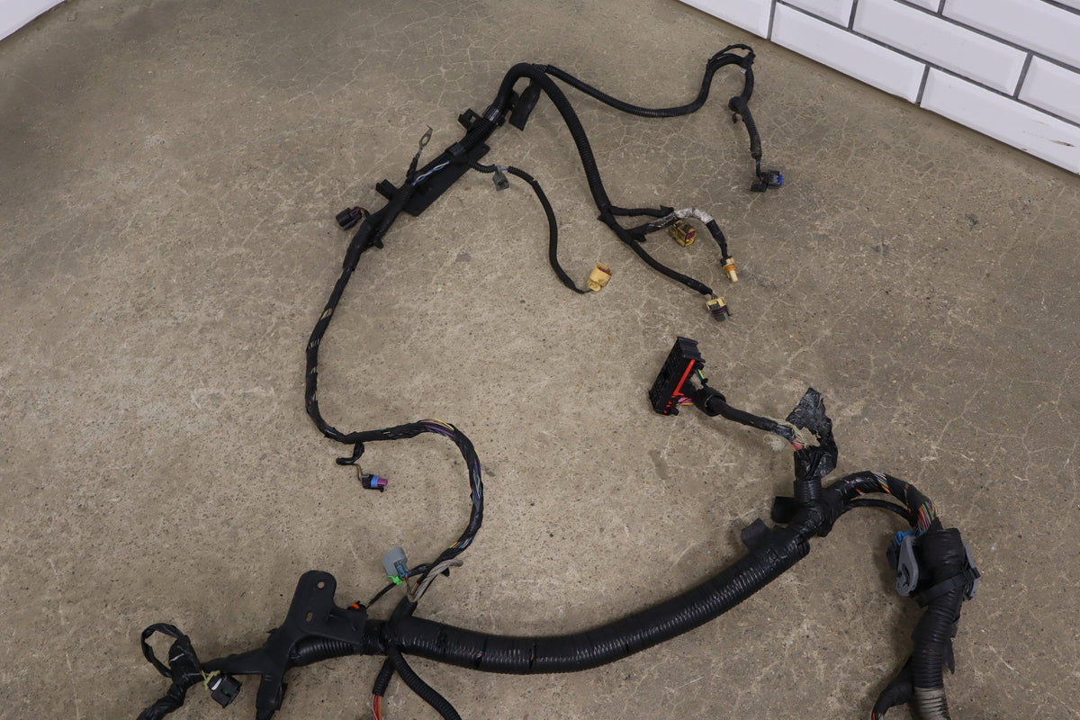 2009 GMC Yukon Denali 6.2 Engine Wiring Harness OEM