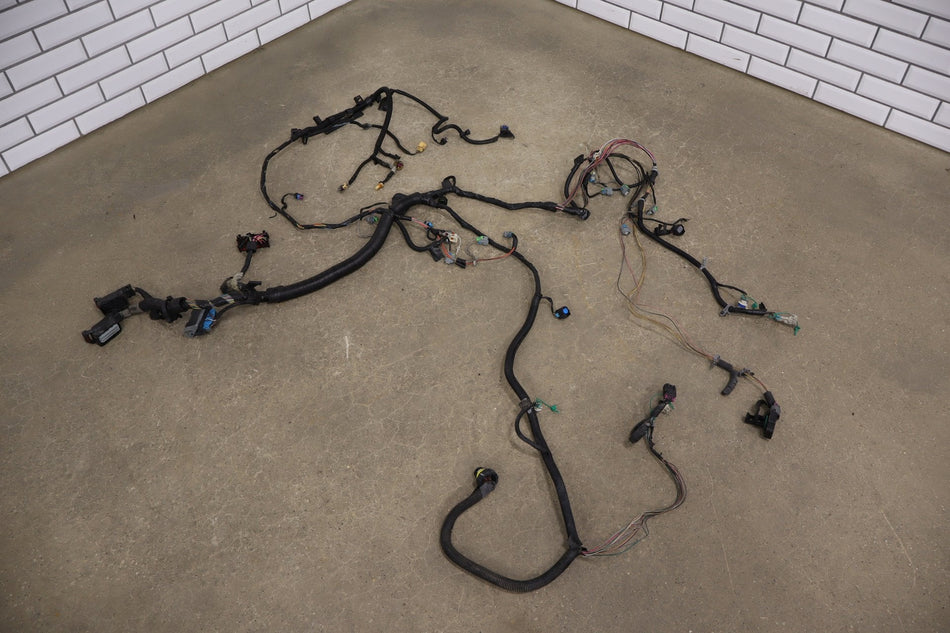 2009 GMC Yukon Denali 6.2 Engine Wiring Harness OEM