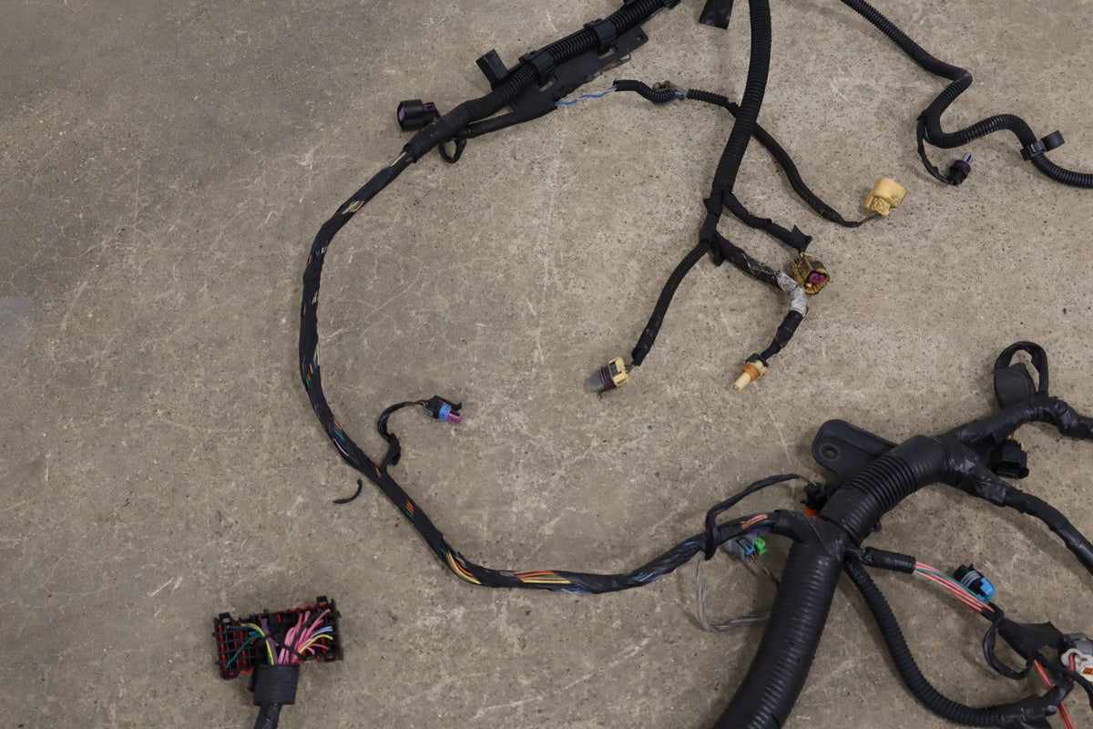 2009 GMC Yukon Denali 6.2 Engine Wiring Harness OEM