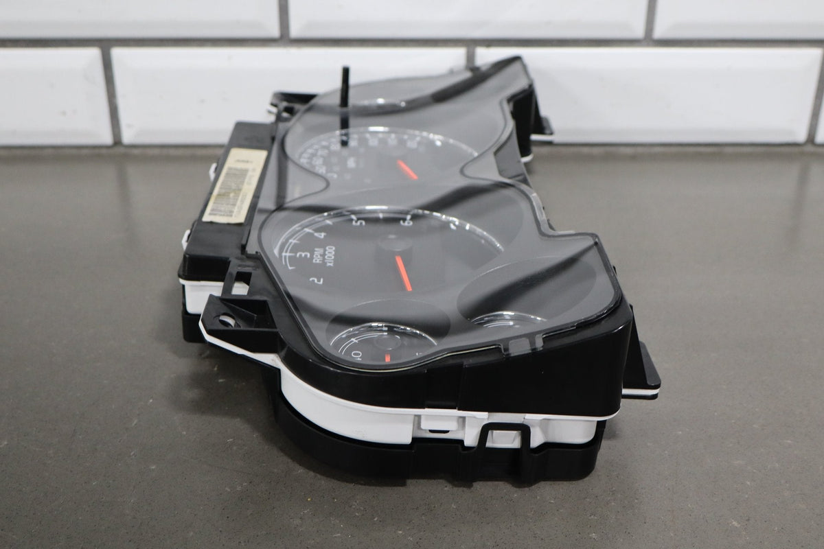 2009 GMC Yukon Denali Instrument Cluster 148677 Miles 120mph