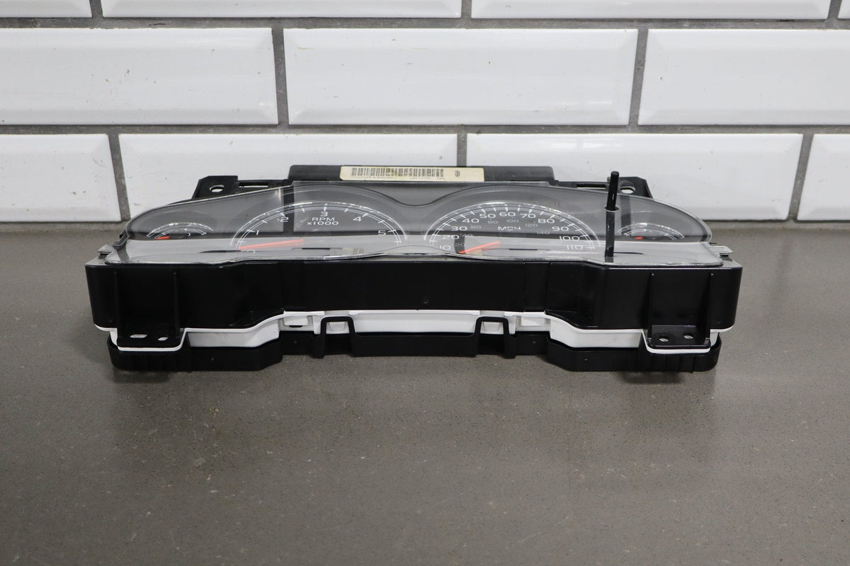2009 GMC Yukon Denali Instrument Cluster 148677 Miles 120mph