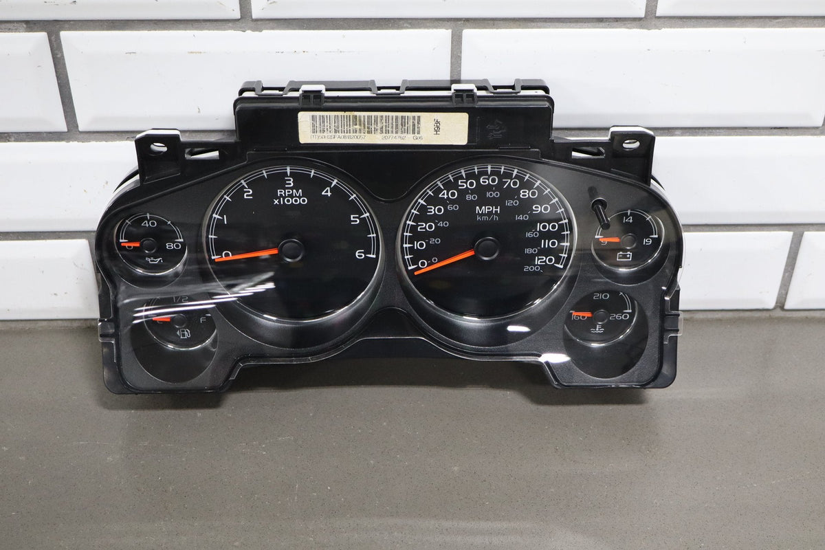2009 GMC Yukon Denali Instrument Cluster 148677 Miles 120mph