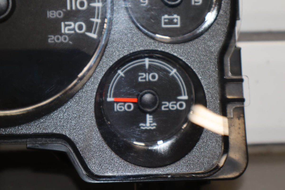 2009 GMC Yukon Denali Instrument Cluster 148677 Miles 120mph