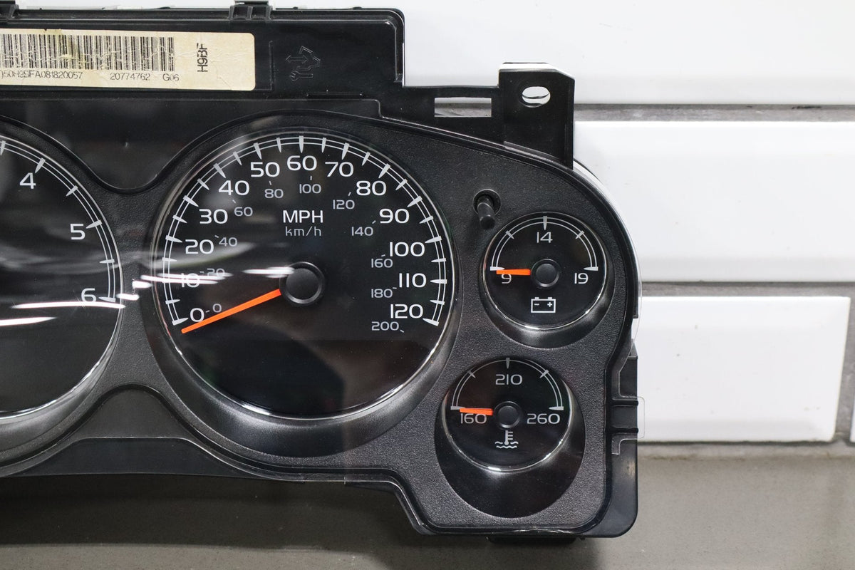 2009 GMC Yukon Denali Instrument Cluster 148677 Miles 120mph
