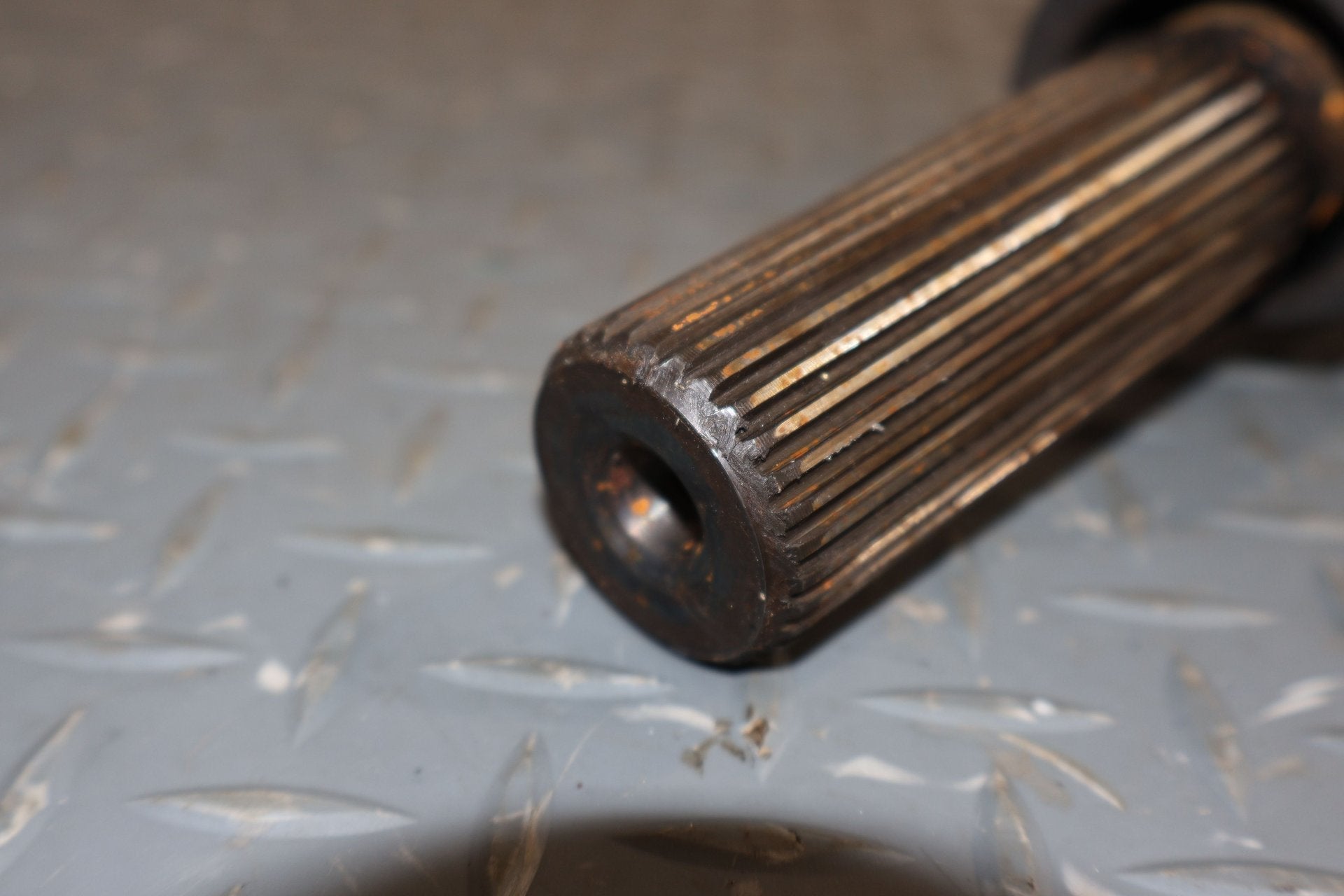2009 Hummer H2- Front Drive Shaft