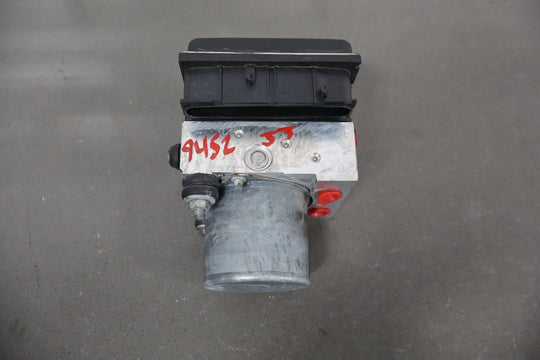 2009 Pontiac G8 ABS Brake Pump & Module Unit OEM