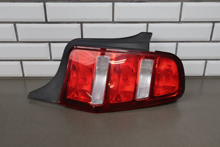 2010-12 Ford Mustang GT Right Tail Light Sequential