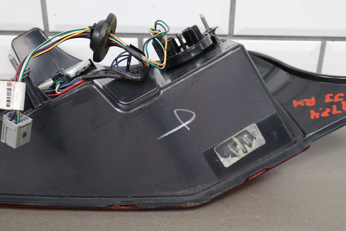 2010-12 Ford Mustang GT Right Tail Light Sequential