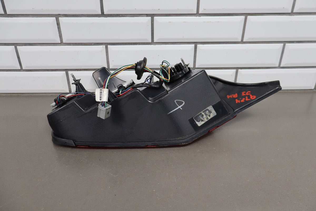 2010-12 Ford Mustang GT Right Tail Light Sequential