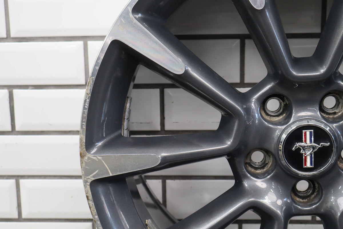 2010-14 Ford Mustang GT 19x8.5 10 Spoke Wheel Gray Machined