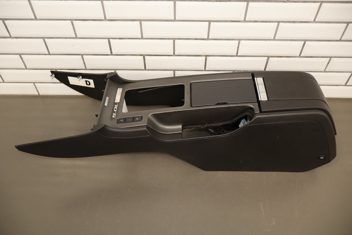 2010-14 Ford Mustang GT Auto Center Console Charcoal No Shifter
