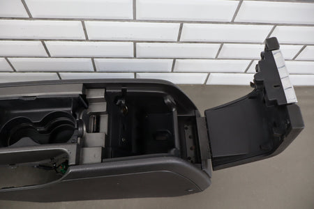2010-14 Ford Mustang GT Auto Center Console Charcoal No Shifter