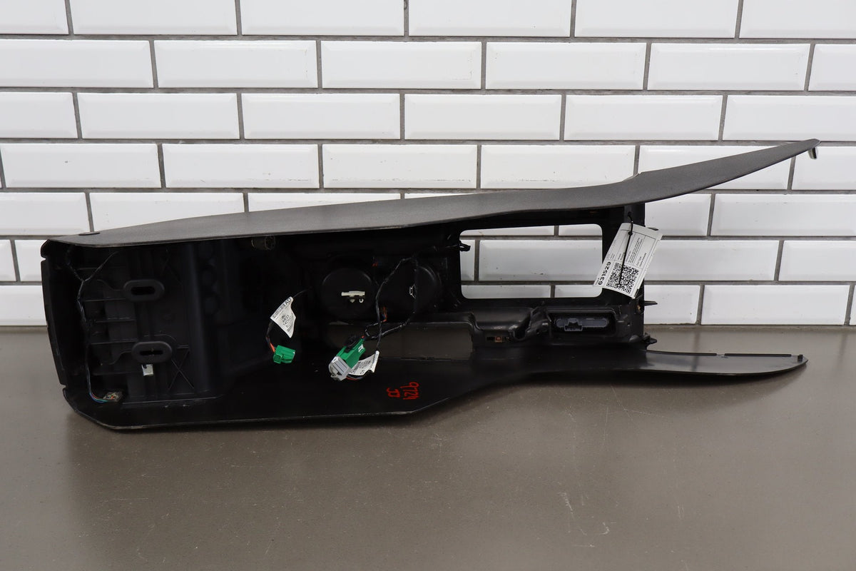 2010-14 Ford Mustang GT Auto Center Console Charcoal No Shifter