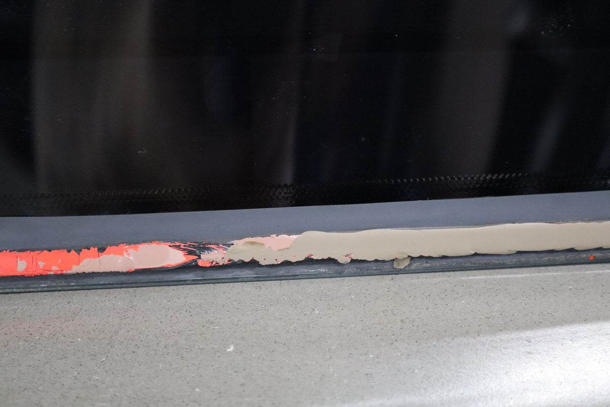 2010-14 Ford Mustang GT Coupe Right Quarter Window