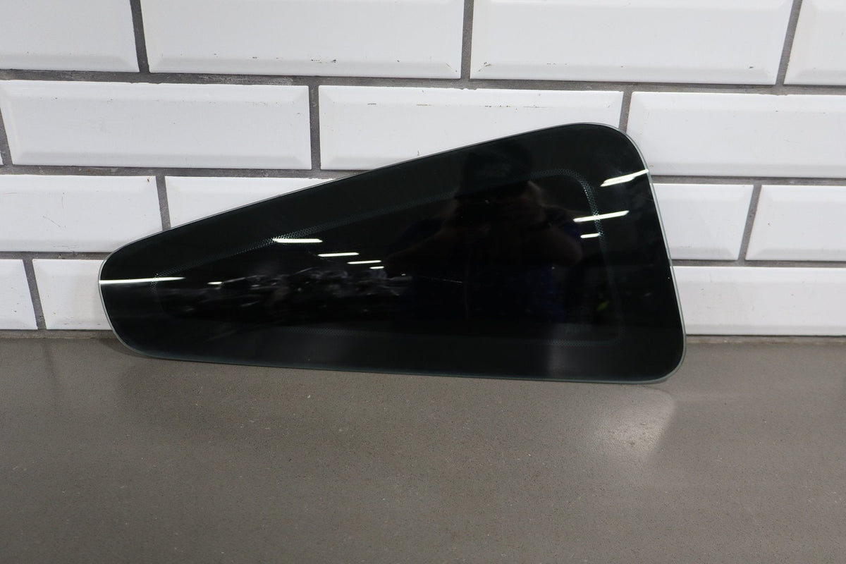 2010-14 Ford Mustang GT Coupe Right Quarter Window