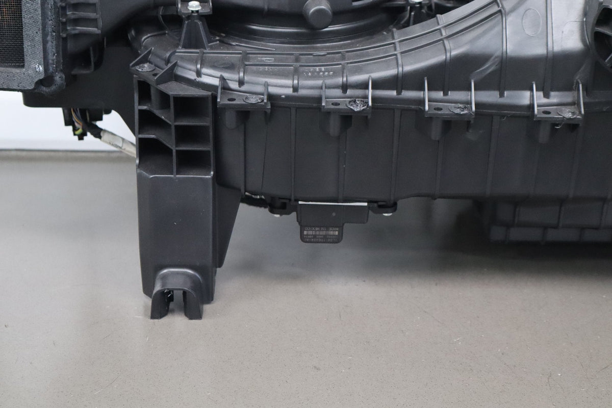 2010-14 Ford Mustang GT Heater Housing Manual With Blower