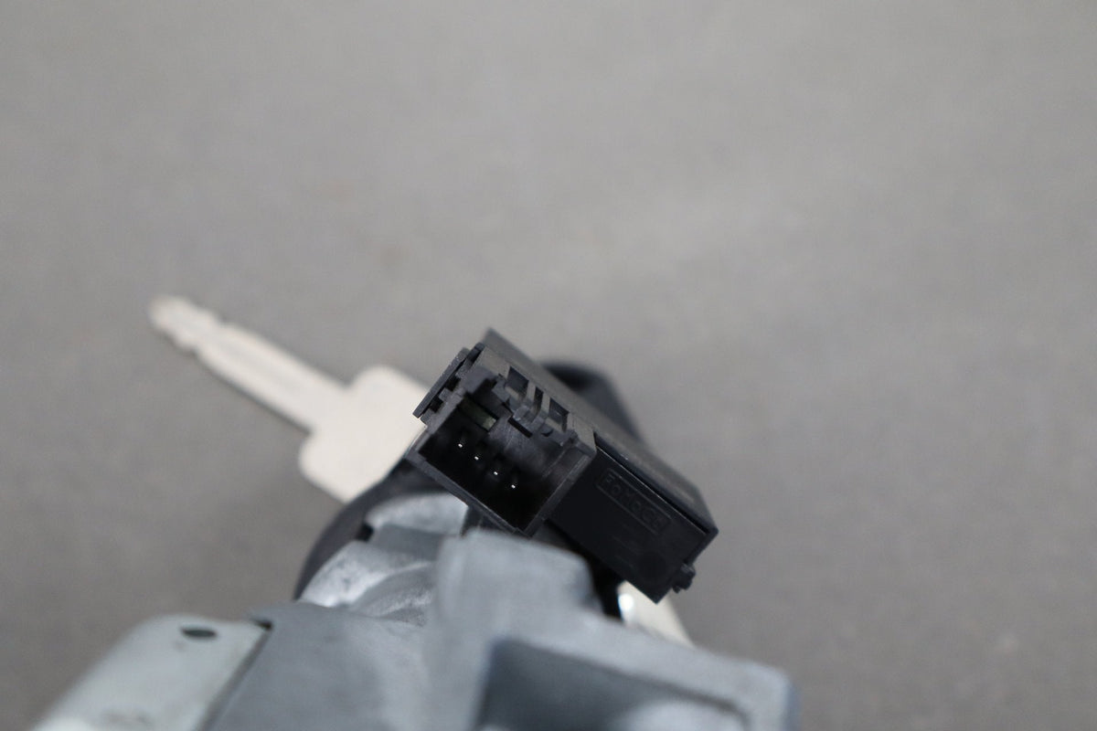 2010-14 Ford Mustang GT Ignition Switch With Key