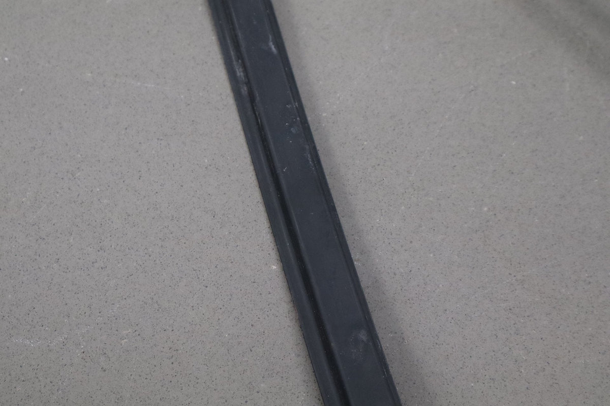 2010-14 Ford Mustang GT Left Window Regulator With Motor