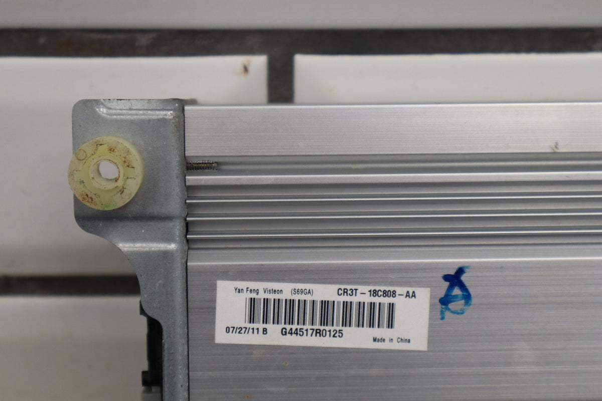 2010-14 Ford Mustang GT Shaker Amp AR3Z18B849E 480W