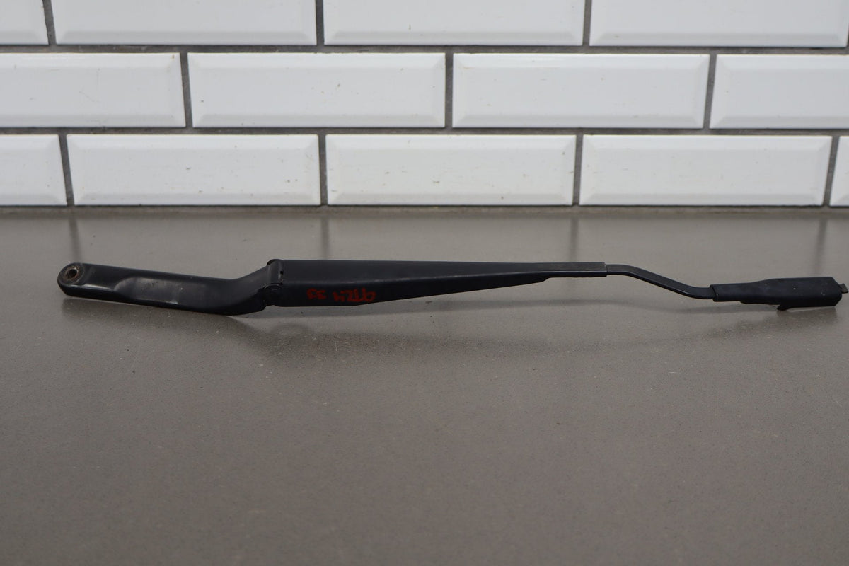 2010-14 Ford Mustang GT Wiper Arm Pair No Blades