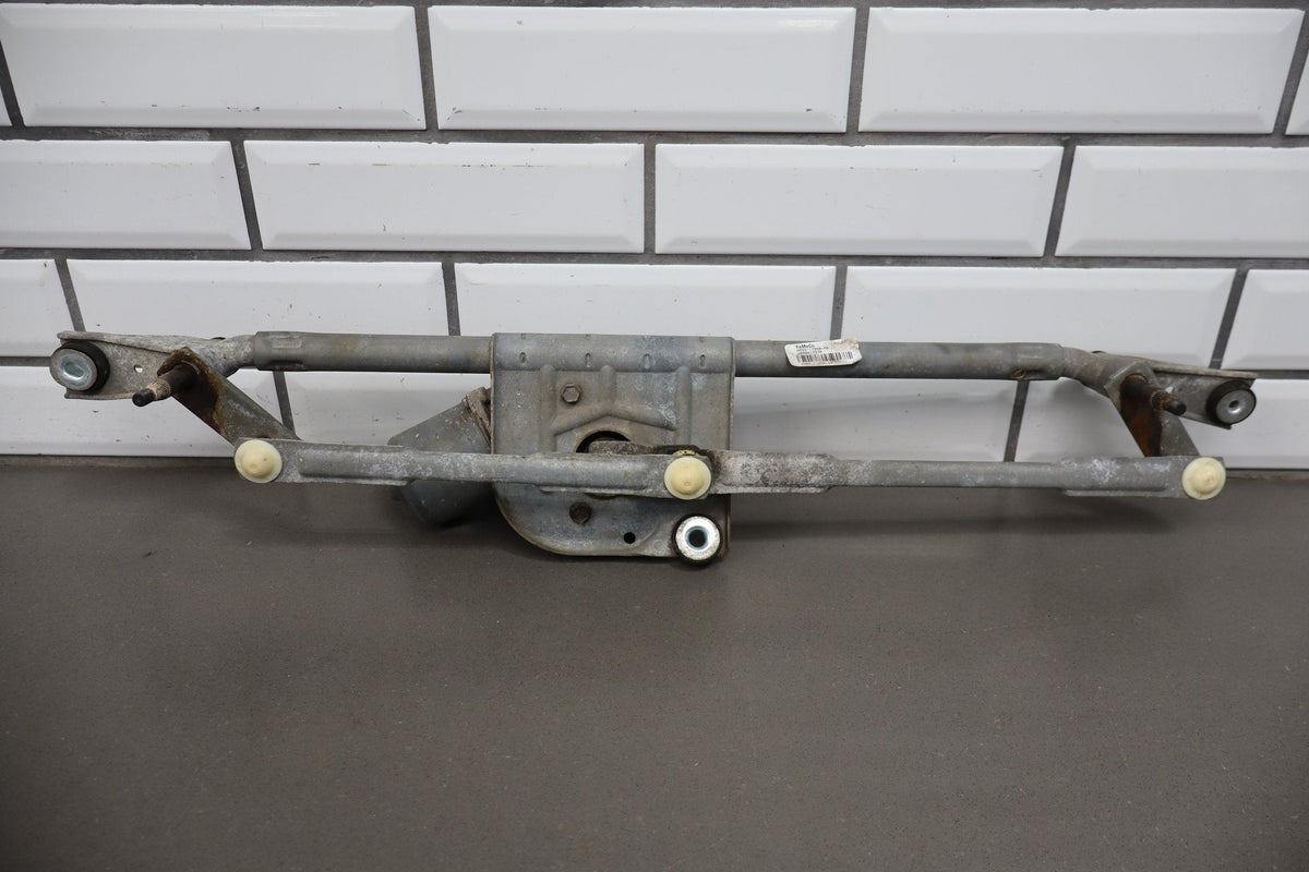 2010-14 Ford Mustang GT Wiper Motor 8R3Z17508A W/Trans