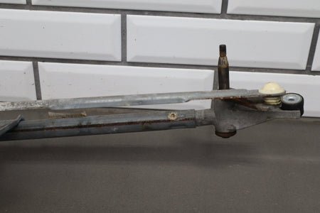 2010-14 Ford Mustang GT Wiper Motor 8R3Z17508A W/Trans